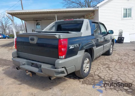 2002 Chevrolet Avalanche 1500 z USA, uszkodzony, nr VIN 3GNEC13T22G139836